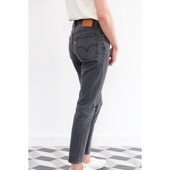 Levi's Denim - Levi's Wedgie Icon Fit Jeans in Bite My Dust